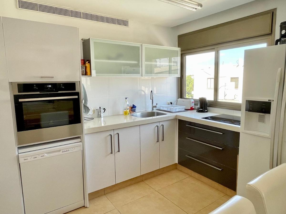 Beautiful 2-bedroom In The Heart Of Tel Aviv